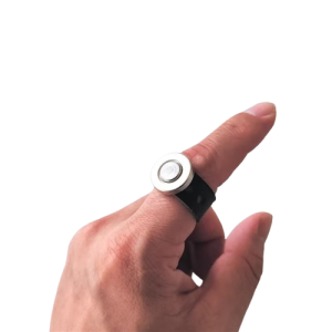 Vòng nhẫn từ tính có phần mặt nhẫn bằng nam châm vĩnh cửu, nam châm: 18mm, độ rộng: 12mm, hàng mới 100% (mục 19 C/O) /强磁戒指 /均码